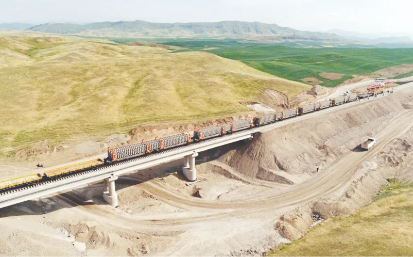 Horadiz Ağbənd dəmir yolu Naxçıvanın “dəmir qapı”sı