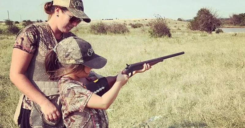 Почему гренландских детей сызмальства учат стрелять Minval Politika