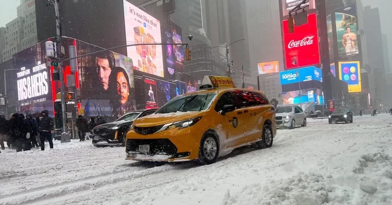 CNN: В США в зоне снежной бури погибли семь человек