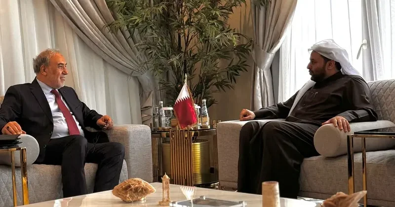 Türkiyə ilə Qətər regional məsələləri müzakirə edib FOTO