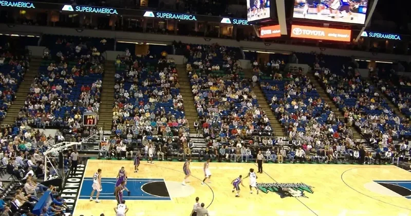 Minneapolisdə gərginlik pik həddə çatdı: NBA oyunu təxirə salındı