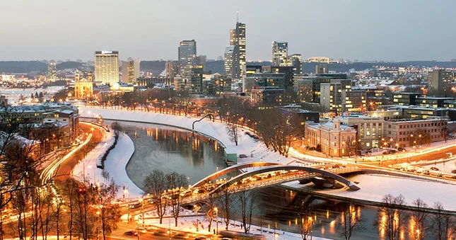 Litva Ukraynaya 100 generator bağışlayacaq Zelenski