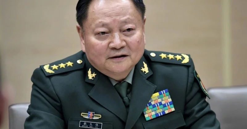 Ближайшего союзника Си обвиняют в передаче США ядерных секретов