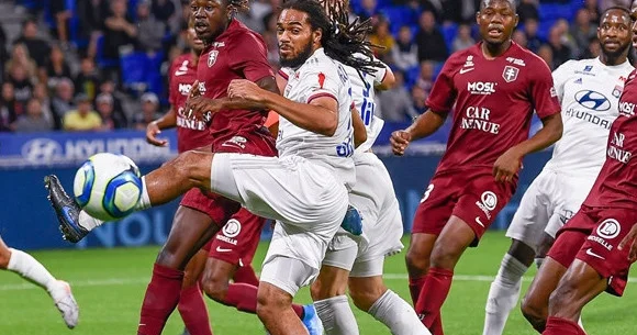 Fransa Liqa 1: “Lion” “Mets”i darmadağın etdi YENİLƏNİR