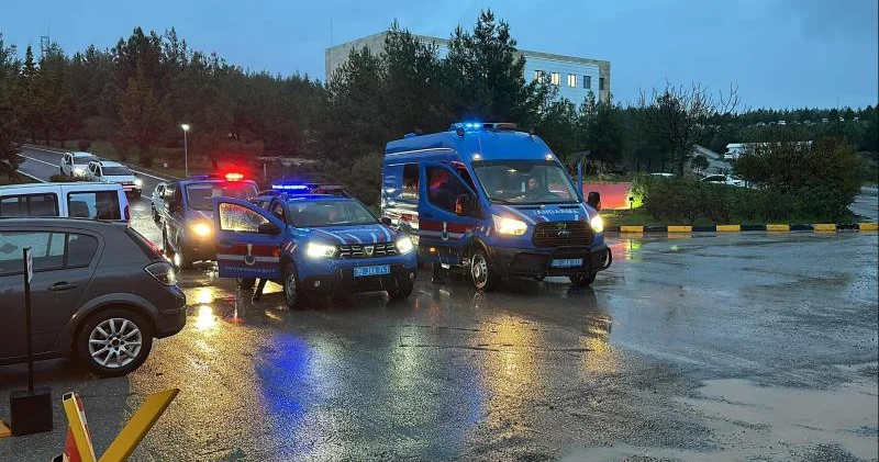 Türkiyədə Polis İdarəsinə bomba atılıb Açıqlama