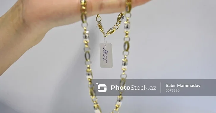 В Ясамале задержана подозреваемая в краже ювелирных изделий на 29 тыс. манатов