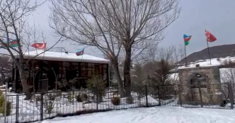 Ata 5 ildir şəhid oğlunun məzarını ziyarət etmir VİDEO