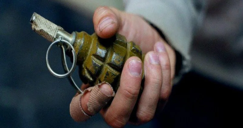 Ermənistanın Qoris şəhərində qumbara partlayışı nəticəsində iki nəfər ölüb, bir nəfər yaralanıb