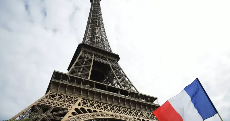 Власти Франции намерены отказаться от американских сервисов видеосвязи