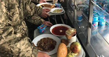 Ukrayna və Almaniya orduları üşün yeməkləri robotlar hazırlayacaq...