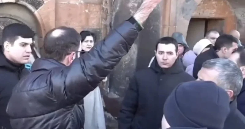 Estoniyada Ermənistan baş nazirinə “Noldu Paşinyan” etirazı VİDEO