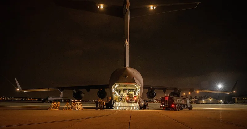 ABŞ Yaxın Şərqə ağır hərbi təyyarələr göndərdi