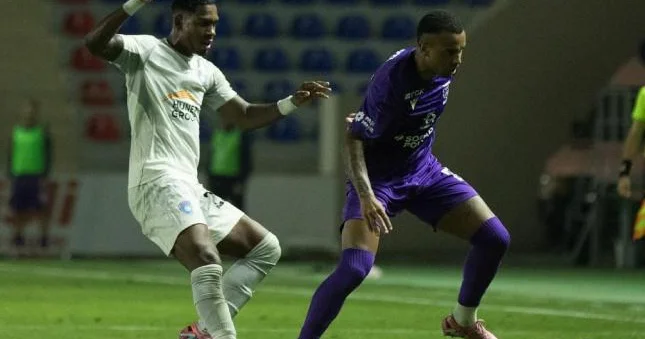 “Turan Tovuz” “Sumqayıt”a, “Sabah” “Karvan Yevlax”a qarşı