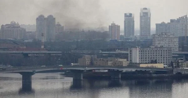 Kiyevdə 800 mindən çox abonent işıqsızdır Şmıqal