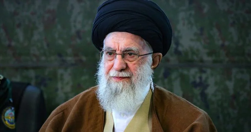 Əli Xamenei ölkədən qaçır? Tehrandakı iqamətgahını boşaltdı