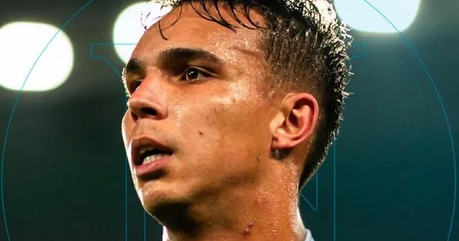 Napoli braziliyalı hücumçu aldı