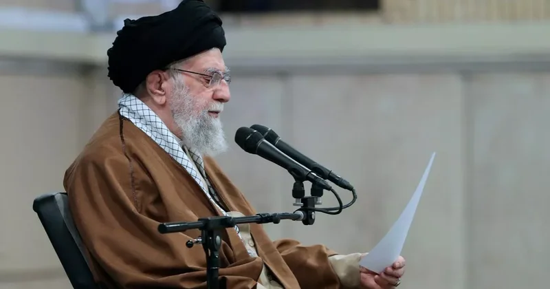 СМИ: Лидер Ирана переехал в подземный бункер в Тегеране из за угрозы удара США