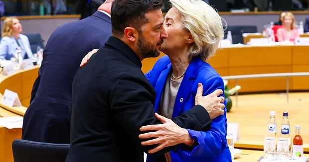 Zelenskiyə görə tənqid atəşinə tutuldu