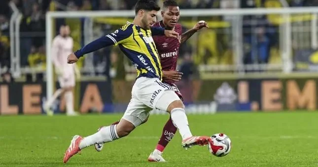 “Fənərbaxça” evdə xal itirdi