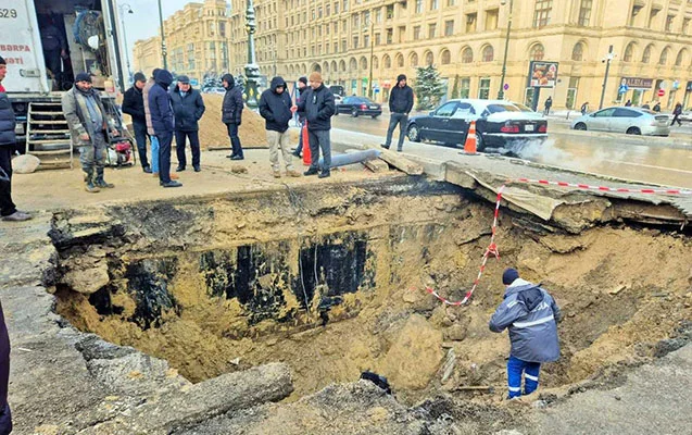 Движение по главной дороге простекта Гейдара Алиева ограничено