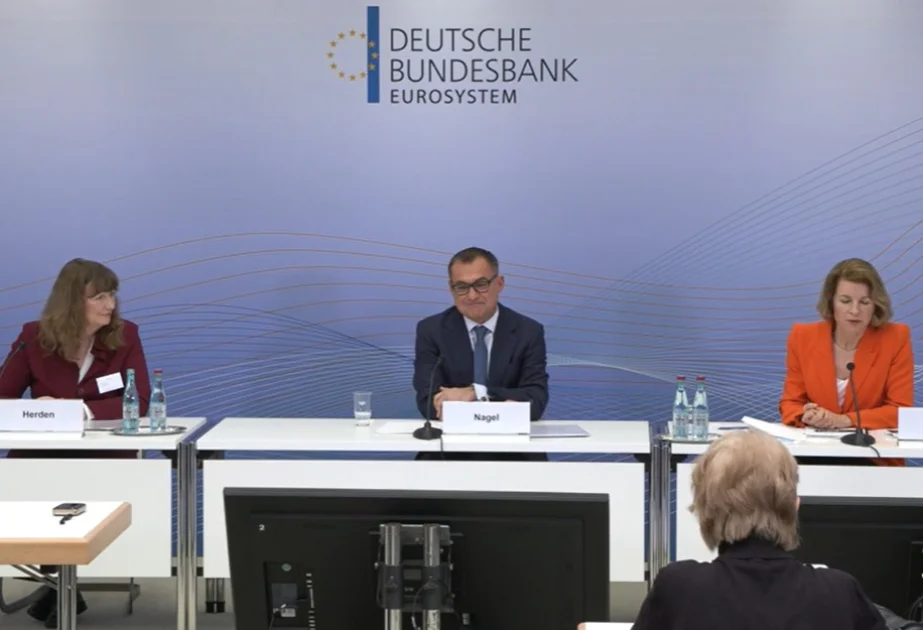 “Bundesbank” 45 ildə ilk dəfə zərər edib