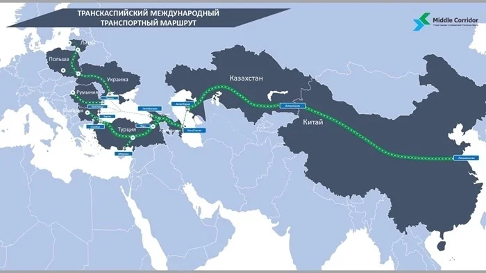 Глава Госкомтаможни Азербайджана и посол Казахстана обсудили развитие Среднего коридора