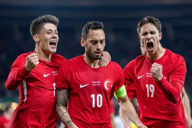 Türk futbolçunun transfer qiyməti açıqlandı