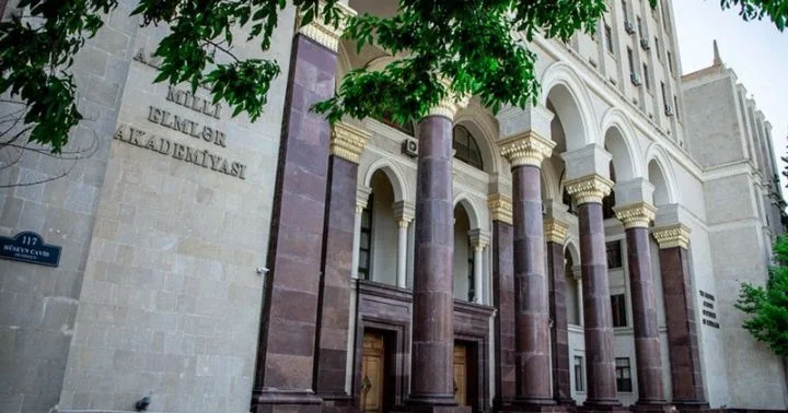 “Elm yalnız məqalə yarışına çevrilməməlidir” İlqar Orucov