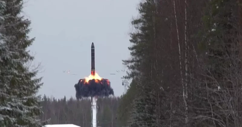 СМИ: Россия создает гиперзвуковую ракету мощнее Орешника