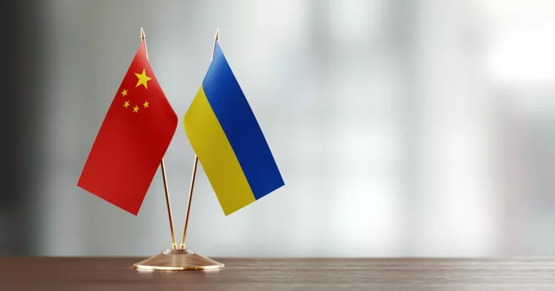 СМИ: Китай продолжает настаивать на политическом урегулировании войны в Украине