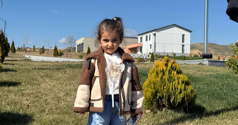 Növbəti köç karvanı Horovlu kəndinə çatdı, açarlar təqdim olundu FOTO