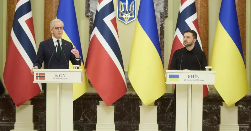 Зеленский поблагодарил Норвегию за поддержку Украины