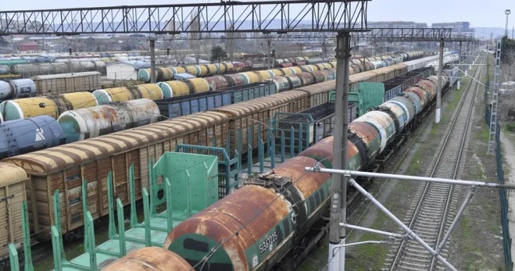 Четвертая поставка: Азербайджан наращивает экспорт нефтепродуктов в Армению в больших объемах