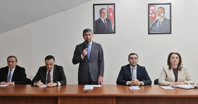 Elşad Həsənov ərazidə sakinlərlə görüş keçirdi FOTOLAR