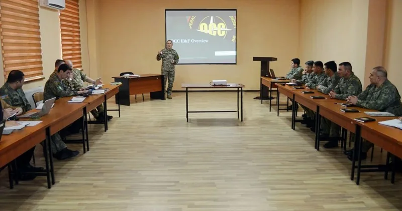 Bakıda NATO heyəti ilə görüş keçirilir