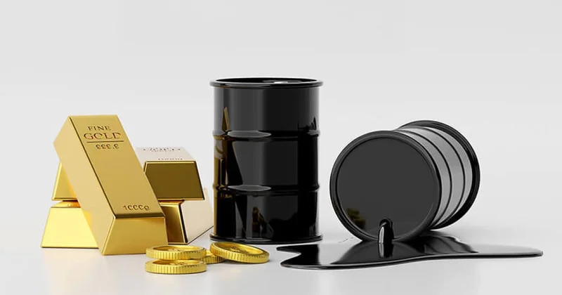 Нефть снижается в цене, а золото растет