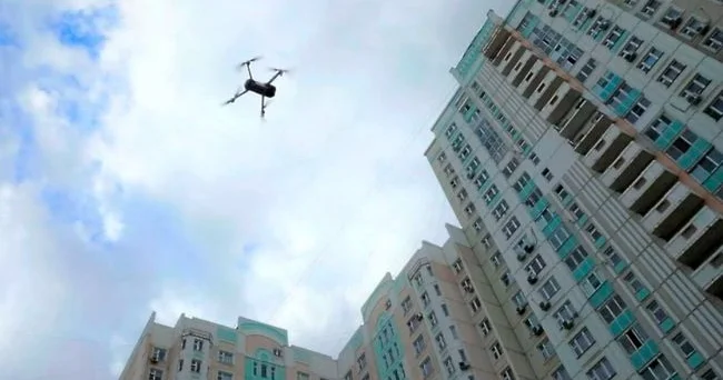 Supercam əvəzinə: Rusiya Molniya hücum dronlarını ucuz kəşfiyyat təyyarələrinə çevirib