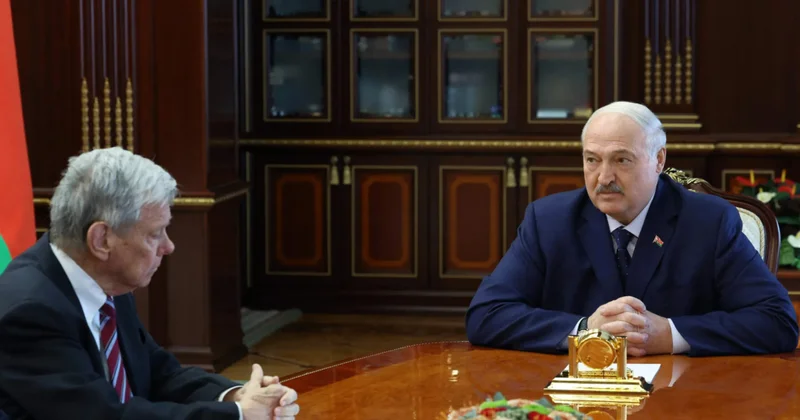 Представитель Трампа: Я сказал ему: „Европейцы кучка ссыкунов“. И с этого момента он был у меня в кармане