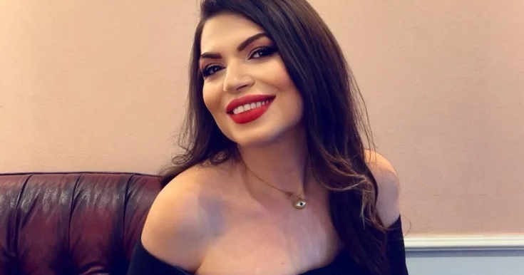 Zümrüd Qasımova 39 il əvvəl FOTO
