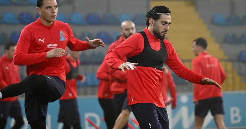 Futbol millimiz beynəlxalq turnirə hazırlığı davam etdirir FOTO