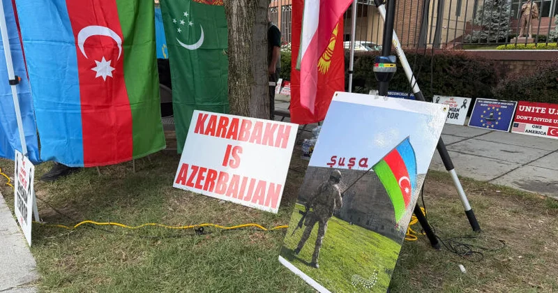 В Вашингтоне проведена мирная акция против ложных утверждений о геноциде армян ФОТО