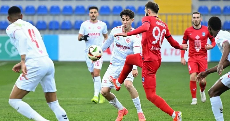 Araz Naxçıvan”, yoxsa “Zirə”?