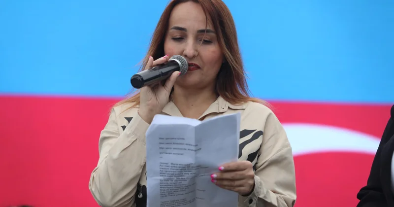 Festival çərçivəsində Nurəngiz Günün və Gülsaira Möminovanın xatirəsinə həsr olunmuş poeziya paneli keçirilib