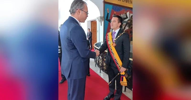 Посол Азербайджана принял участие в церемонии инаугурации президента Эквадора