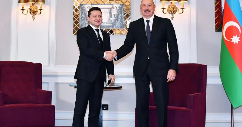 Zelenski İlham Əliyevə təbrik ünvanlayıb