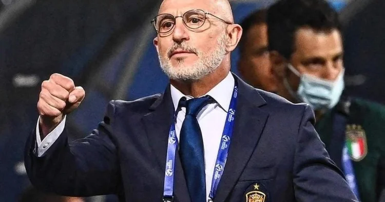 Milliyə Real dan futbolçu dəvət etməyən baş məşqçidən açıqlama