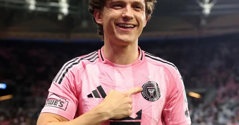 Tom Holland uzun müddətdən sonra