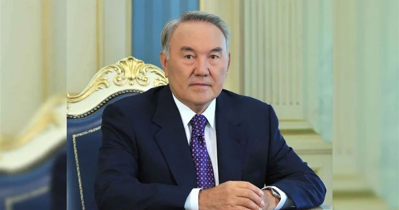 Назарбаев поздравил Азербайджан с Днем независимости и Гурбан байрамы