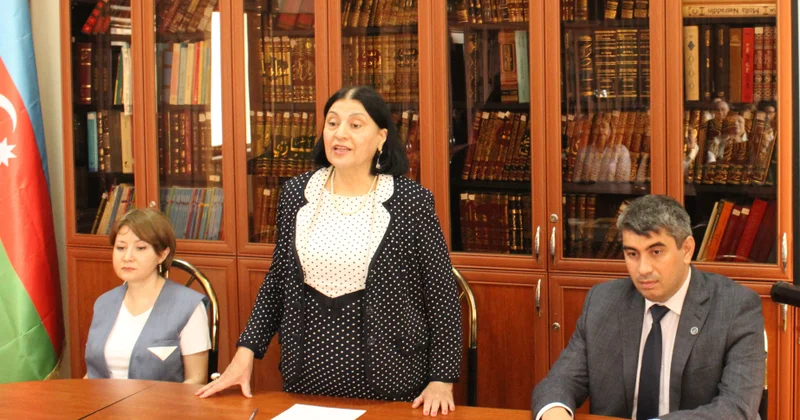 Şərqşünaslıq İnstitutunda Müstəqillik Gününə həsr edilmiş elmi sessiya