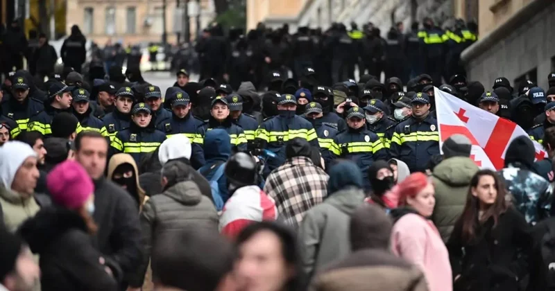 Кобахидзе об условии помилования участников акций протеста